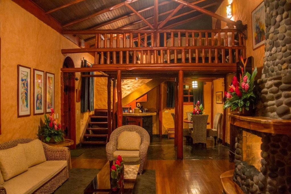 Peace Lodge Vara Blanca  Bagian luar foto