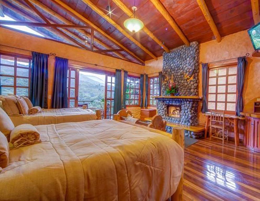 Peace Lodge Vara Blanca  Bagian luar foto